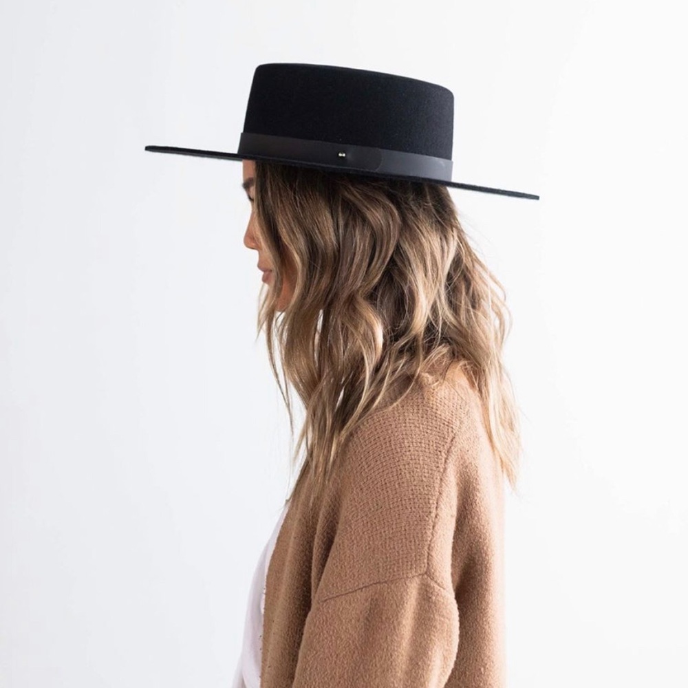 GIGI PIP - DAHLIA BOATER HAT - BLACK (not LOC)